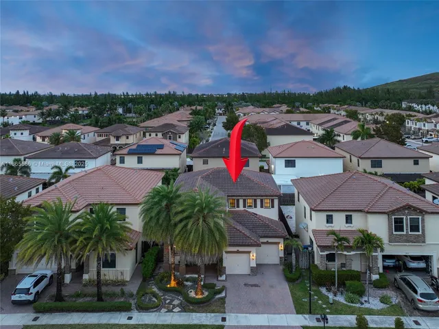 $1,090,000 | 9835 Northwest 86th Terrace, Doral, FL 33178