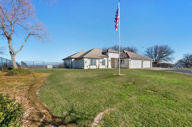 $1,075,000 | 21810 Los Altos Drive, Palo Cedro, CA 96073