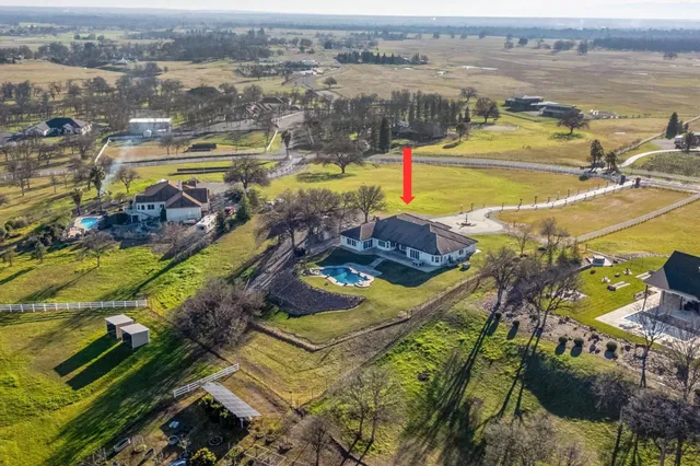 $1,075,000 | 21810 Los Altos Drive, Palo Cedro, CA 96073