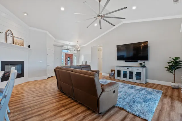 $1,075,000 | 21810 Los Altos Drive, Palo Cedro, CA 96073