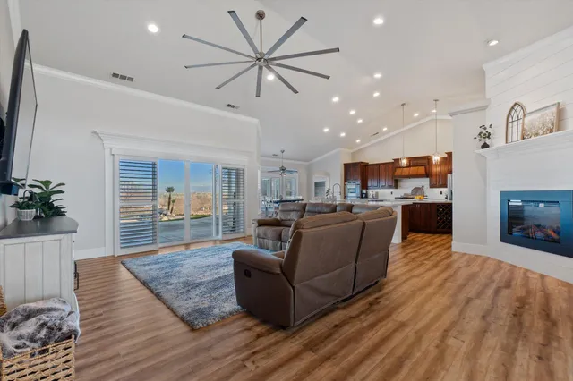 $1,075,000 | 21810 Los Altos Drive, Palo Cedro, CA 96073