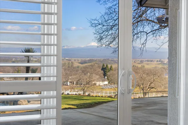 $1,075,000 | 21810 Los Altos Drive, Palo Cedro, CA 96073