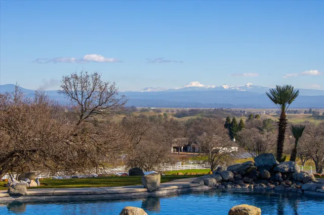 $1,075,000 | 21810 Los Altos Drive, Palo Cedro, CA 96073