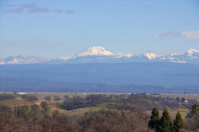 $1,075,000 | 21810 Los Altos Drive, Palo Cedro, CA 96073