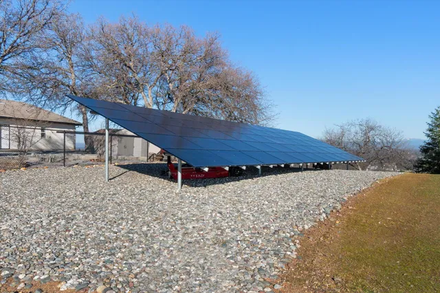 $1,075,000 | 21810 Los Altos Drive, Palo Cedro, CA 96073