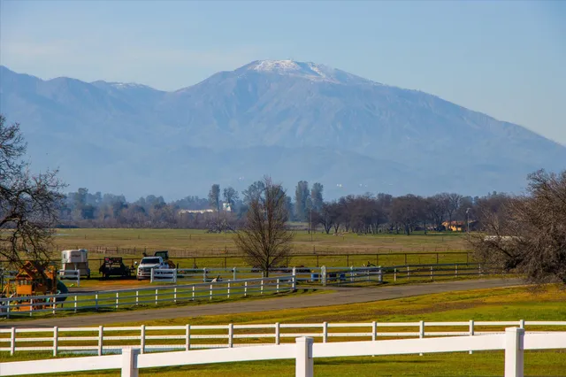 $1,075,000 | 21810 Los Altos Drive, Palo Cedro, CA 96073