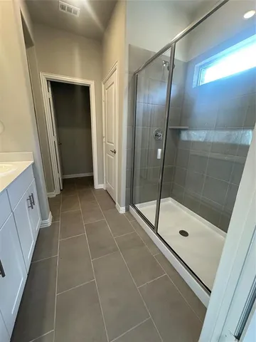 $2,250 | 904 Rosemary Hl Drive, McKinney, TX 75071