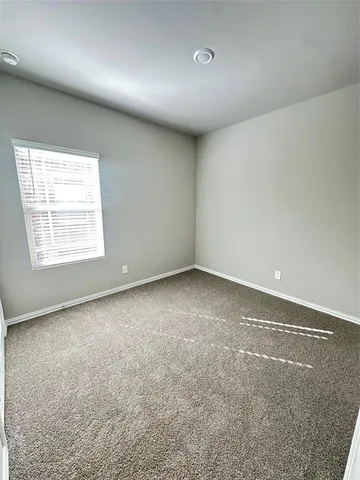 $2,250 | 904 Rosemary Hl Drive, McKinney, TX 75071