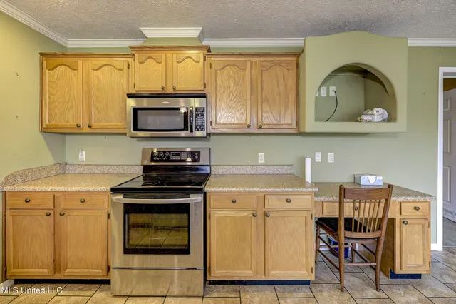 $167,500 | 300 Grey Creek Drive, Vicksburg, MS 39183