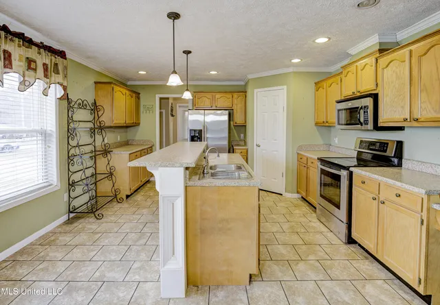 $167,500 | 300 Grey Creek Drive, Vicksburg, MS 39183