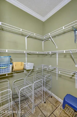 $167,500 | 300 Grey Creek Drive, Vicksburg, MS 39183