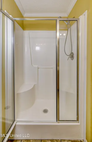 $167,500 | 300 Grey Creek Drive, Vicksburg, MS 39183