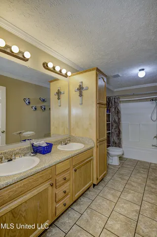 $167,500 | 300 Grey Creek Drive, Vicksburg, MS 39183