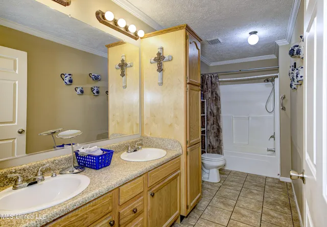 $167,500 | 300 Grey Creek Drive, Vicksburg, MS 39183