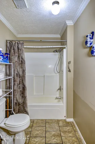 $167,500 | 300 Grey Creek Drive, Vicksburg, MS 39183