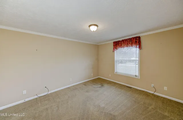 $167,500 | 300 Grey Creek Drive, Vicksburg, MS 39183