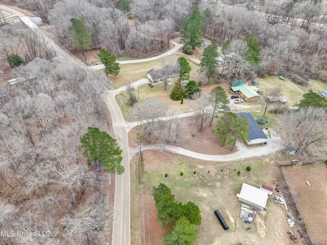 $167,500 | 300 Grey Creek Drive, Vicksburg, MS 39183