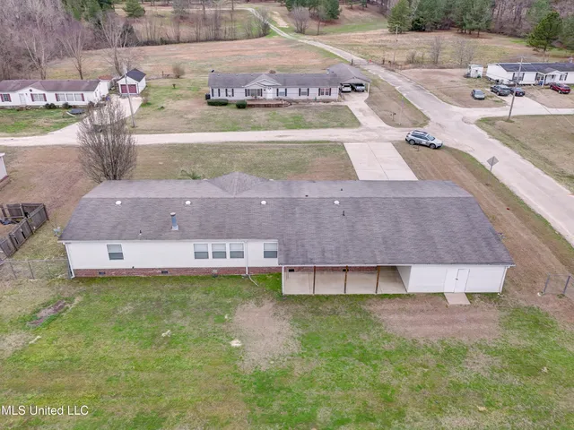 $167,500 | 300 Grey Creek Drive, Vicksburg, MS 39183