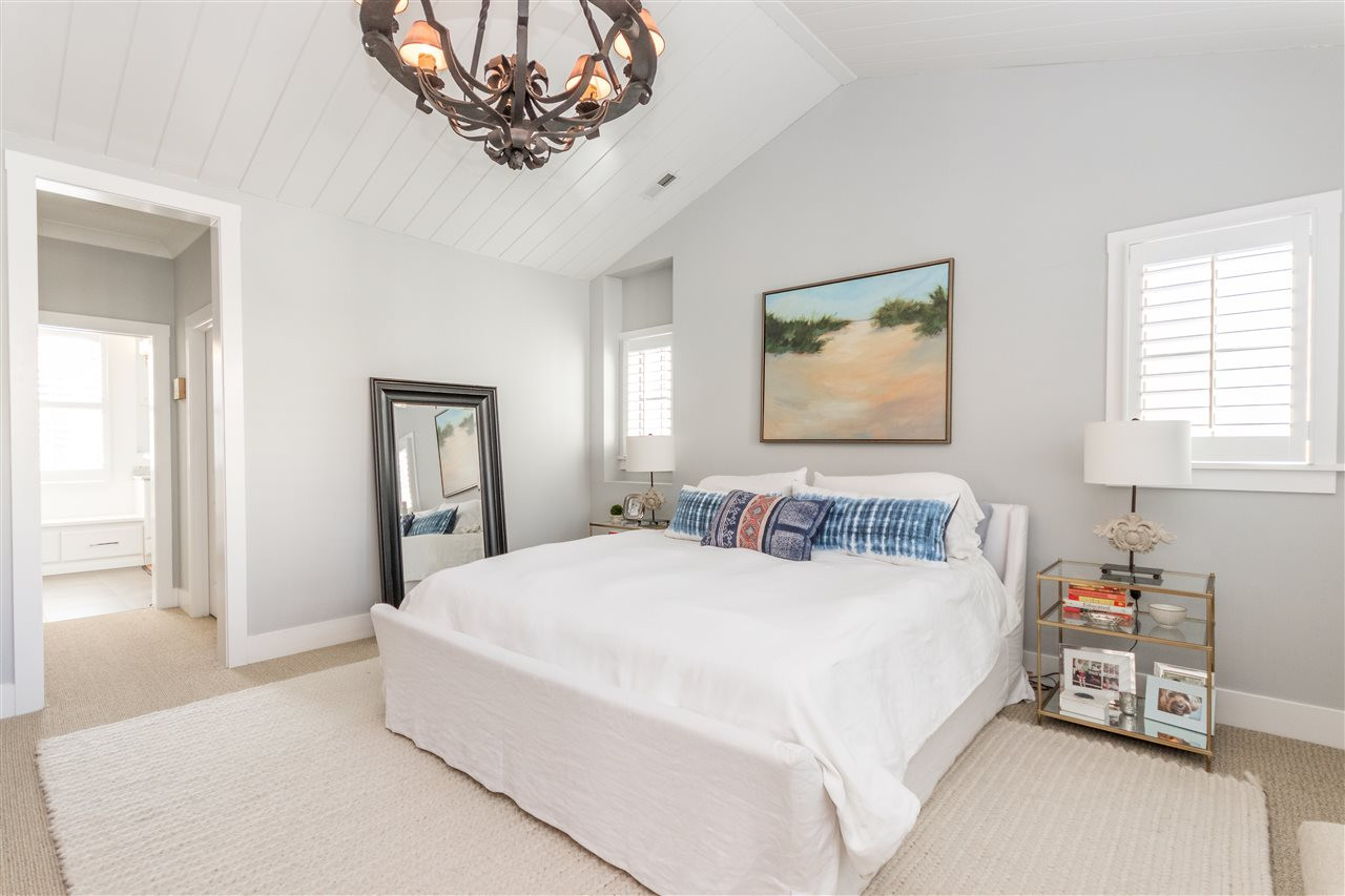 2009 Vinnings Place Raleigh, NC 27608 - Photo 16 of 25 Photo 16