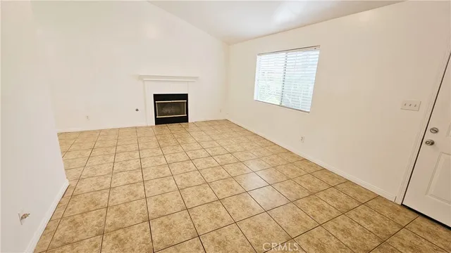 $349,995 | 5020 Trabuco Canyon Drive, Bakersfield, CA 93307