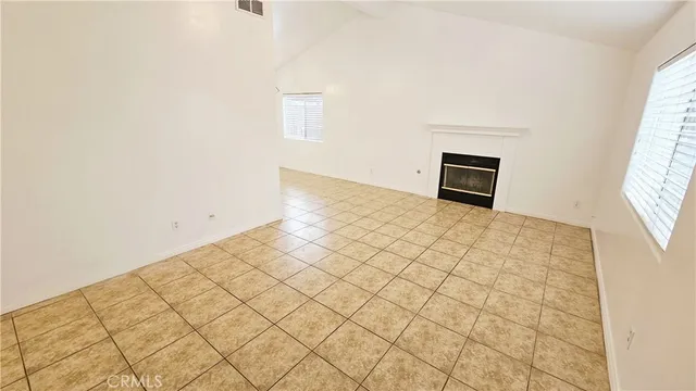 $349,995 | 5020 Trabuco Canyon Drive, Bakersfield, CA 93307