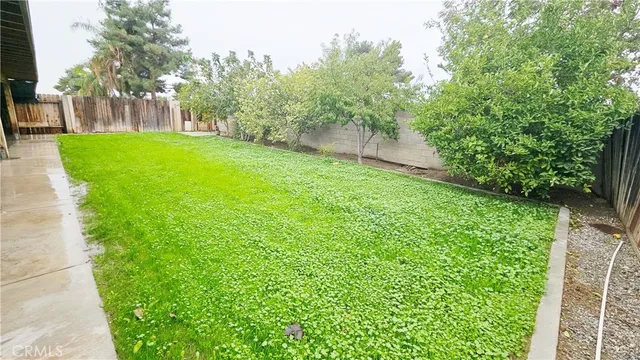 $349,995 | 5020 Trabuco Canyon Drive, Bakersfield, CA 93307