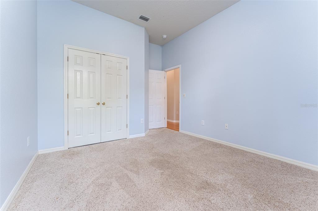 5703 Eaglepoint Place Lithia, FL 33547 - Photo 18 of 34