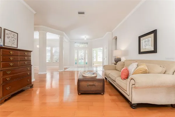 $718,000 | 5703 Eaglepoint Place, Lithia, FL 33547