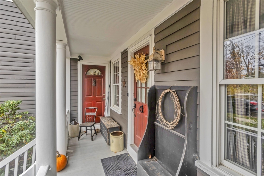 20 Auburn Street Chicopee, MA 01013 - Photo 5 of 36 a view of living room washer and dryer