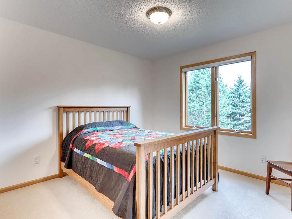 9231 Cold Stream Lane Eden Prairie, MN 55347 - Photo 13 of 20 Gallery Image 13