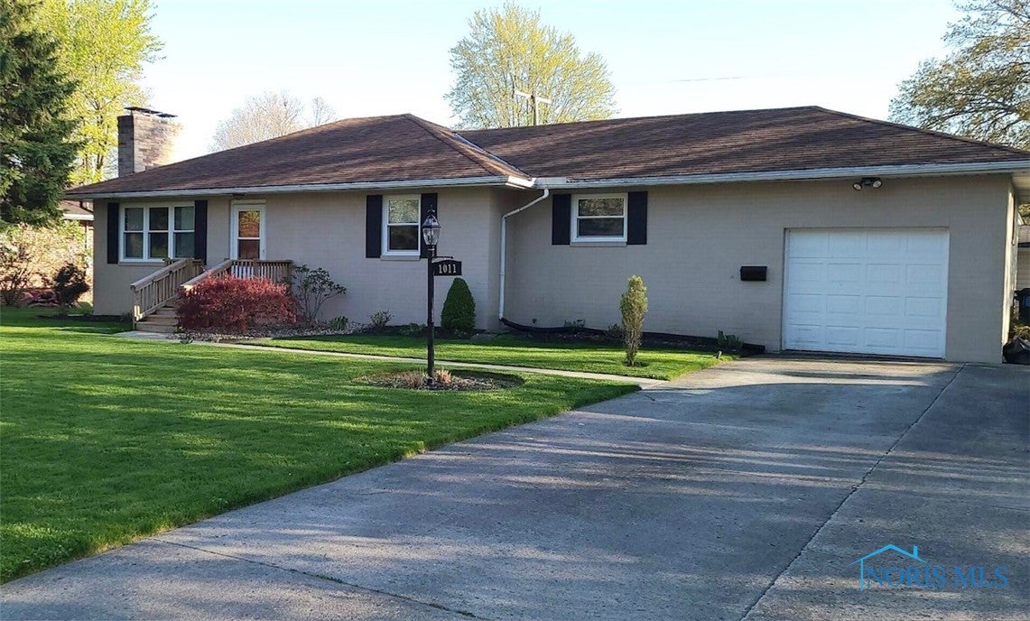 1011 Glen Road Findlay, OH 45840 - Photo 2 of 25 Gallery Image 2