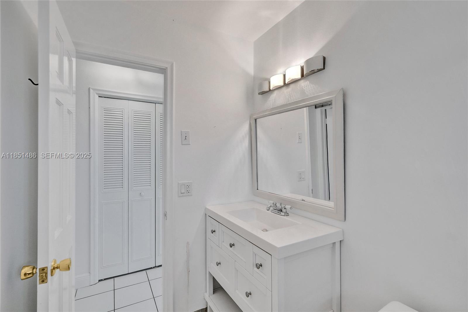 7200 East Tropical Way Plantation, FL 33317 - Photo 39 of 43