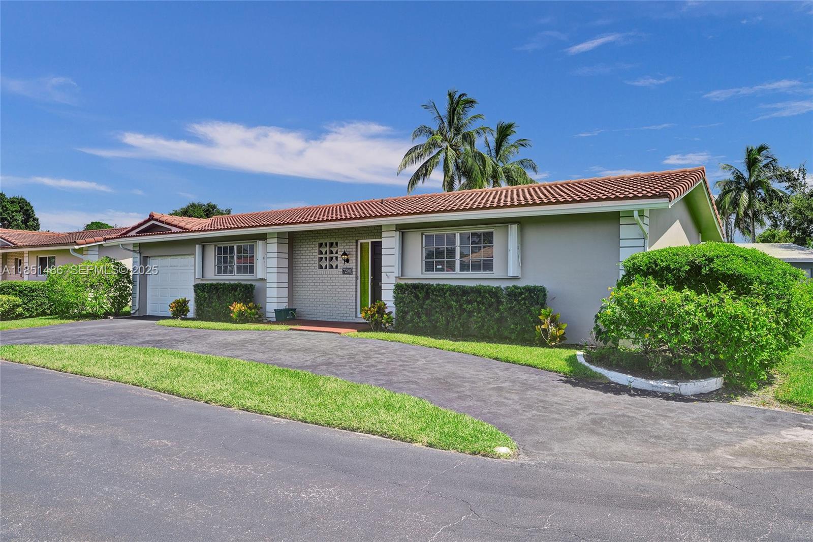 7200 East Tropical Way Plantation, FL 33317 - Photo 5 of 43