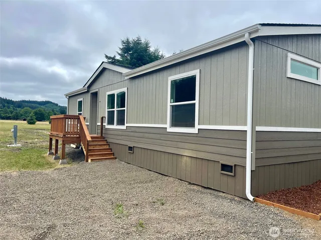 a view of outdoor space yard and deck
