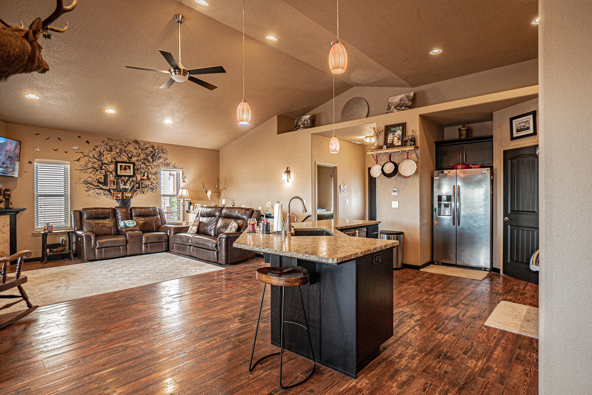 1050 Azure Way Eagle Point, OR 97524 - Photo 29 of 39