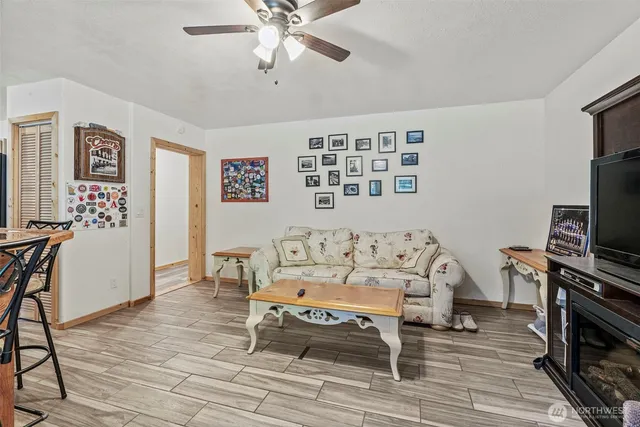 $825,000 | 115 Hazel Drive, Chehalis, WA 98532