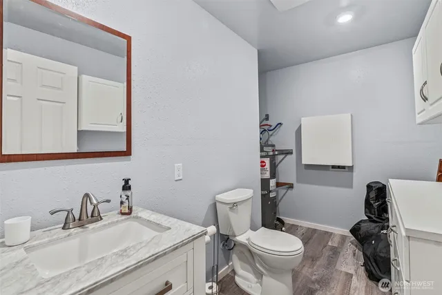 $825,000 | 115 Hazel Drive, Chehalis, WA 98532