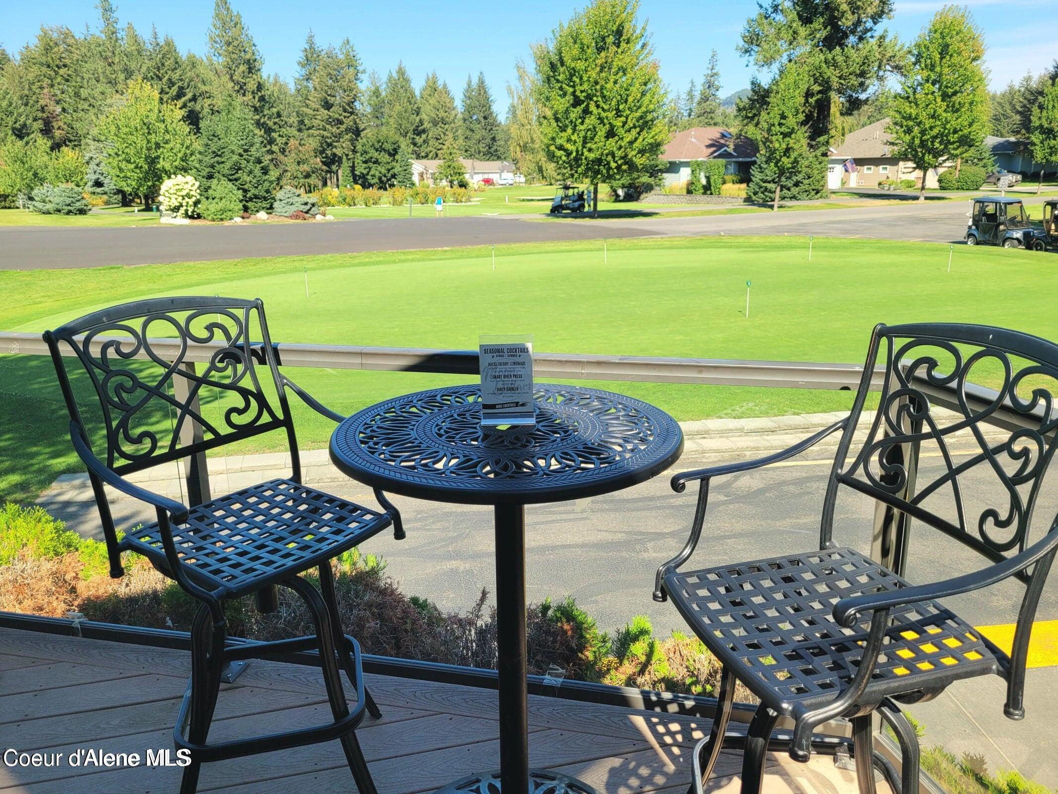 5305 West Fairway Lane, Unit 21 Rathdrum, ID 83858 - Photo 32 of 45 Moon Dollars Outdoor Seating