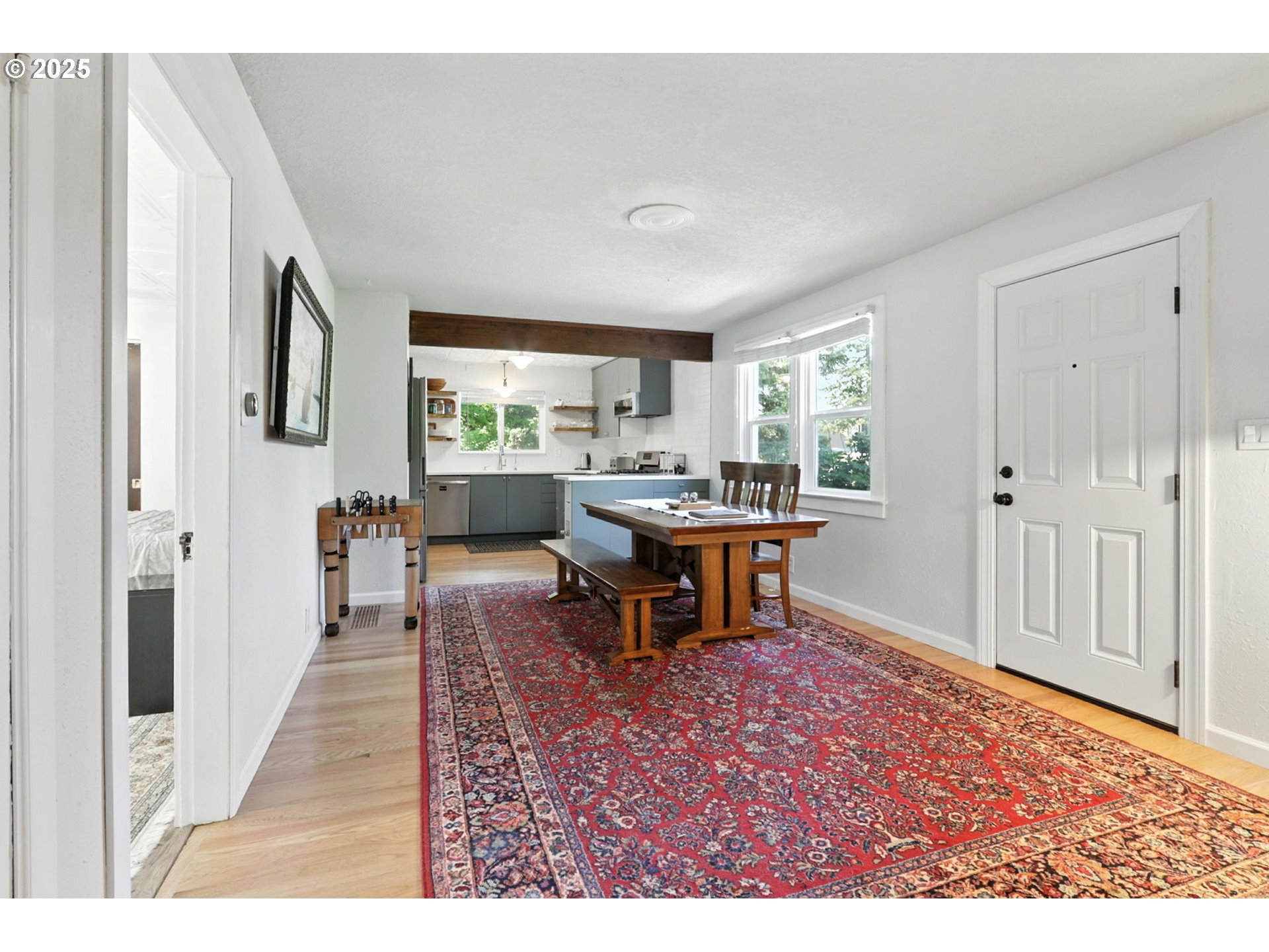 4480 Southwest Pasadena Street Portland, OR 97219 - Photo 11 of 41 Gallery Image 11