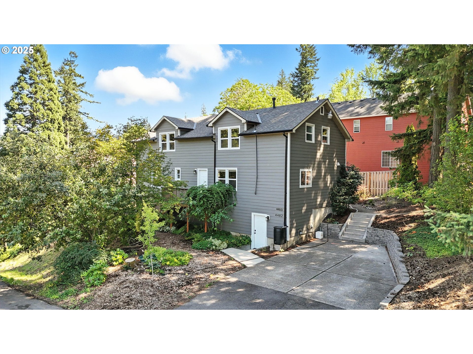 4480 Southwest Pasadena Street Portland, OR 97219 - Photo 36 of 41 Gallery Image 36
