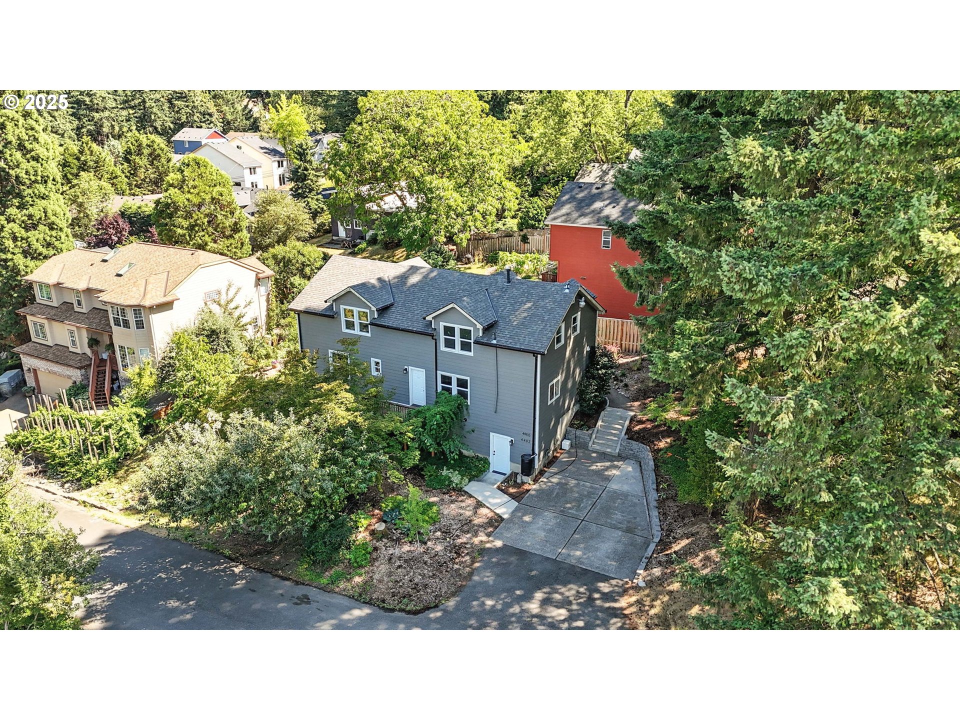 4480 Southwest Pasadena Street Portland, OR 97219 - Photo 38 of 41 Gallery Image 38