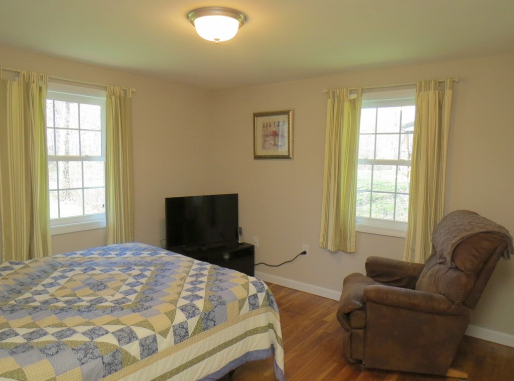 428 Sodom Road Westport, MA 02790 - Photo 11 of 13 Gallery Image 11