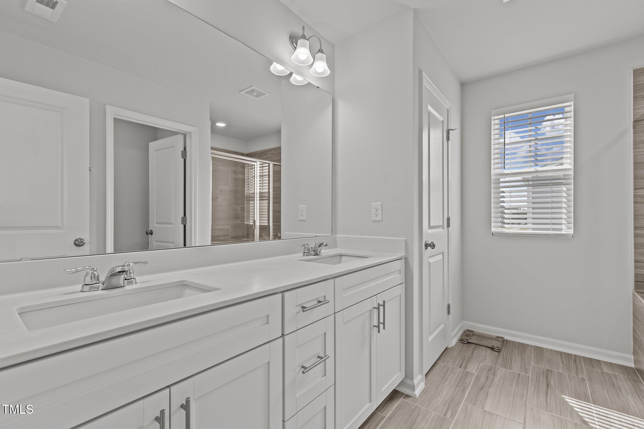 5054 Kota Street Raleigh, NC 27610 - Photo 17 of 32 23-web-or-mls-2N6A5321