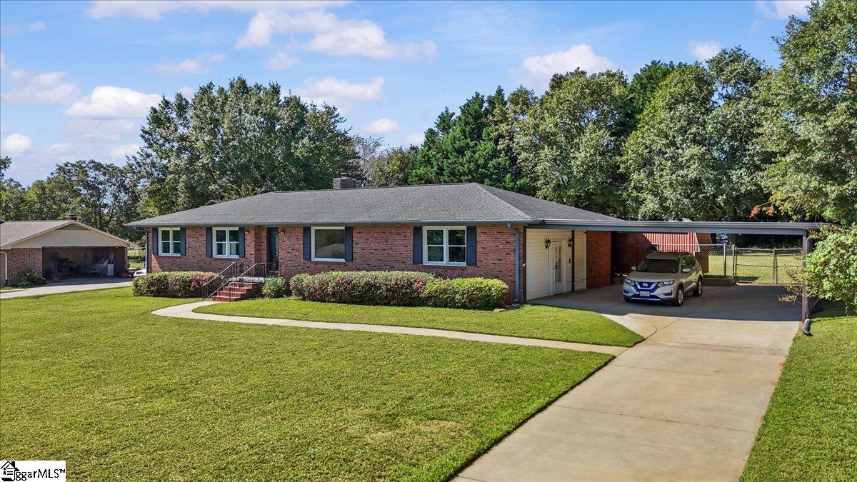104 Pine Tree Lane Anderson, SC 29625 - Photo 6 of 46