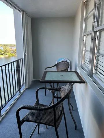 $2,000 | 1400 South Ocean Drive, Unit 805, Hollywood, FL 33019