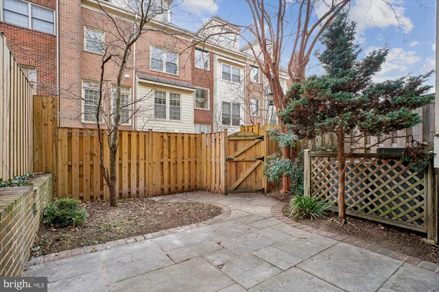 $5,499 | 1528 North Colonial Court, Arlington, VA 22209