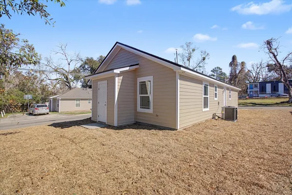 $240,000 | 2002 Pasco Street, Tallahassee, FL 32310
