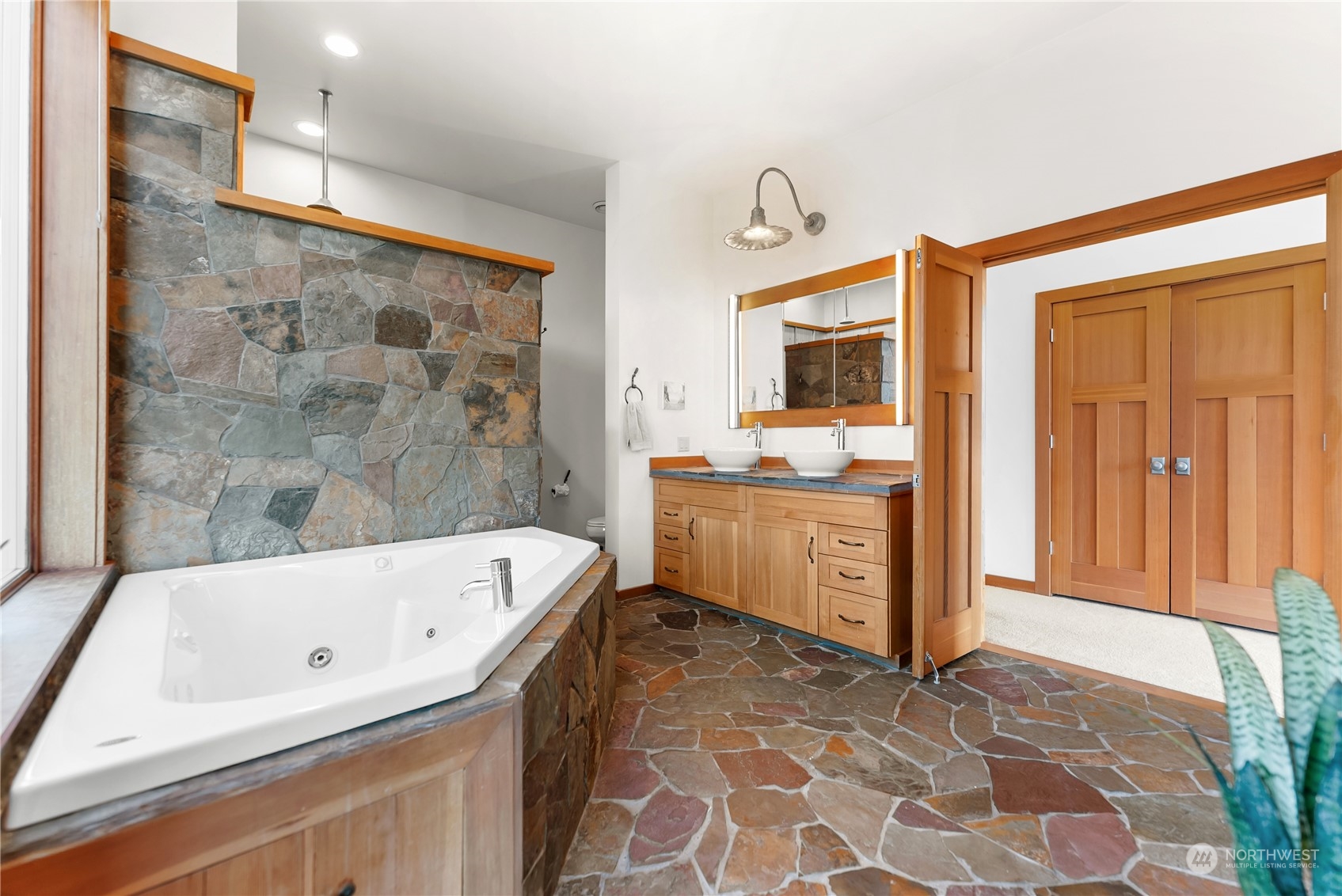 43 Owl Peak Road Winthrop, WA 98862 - Photo 23 of 40 Gallery Image 23