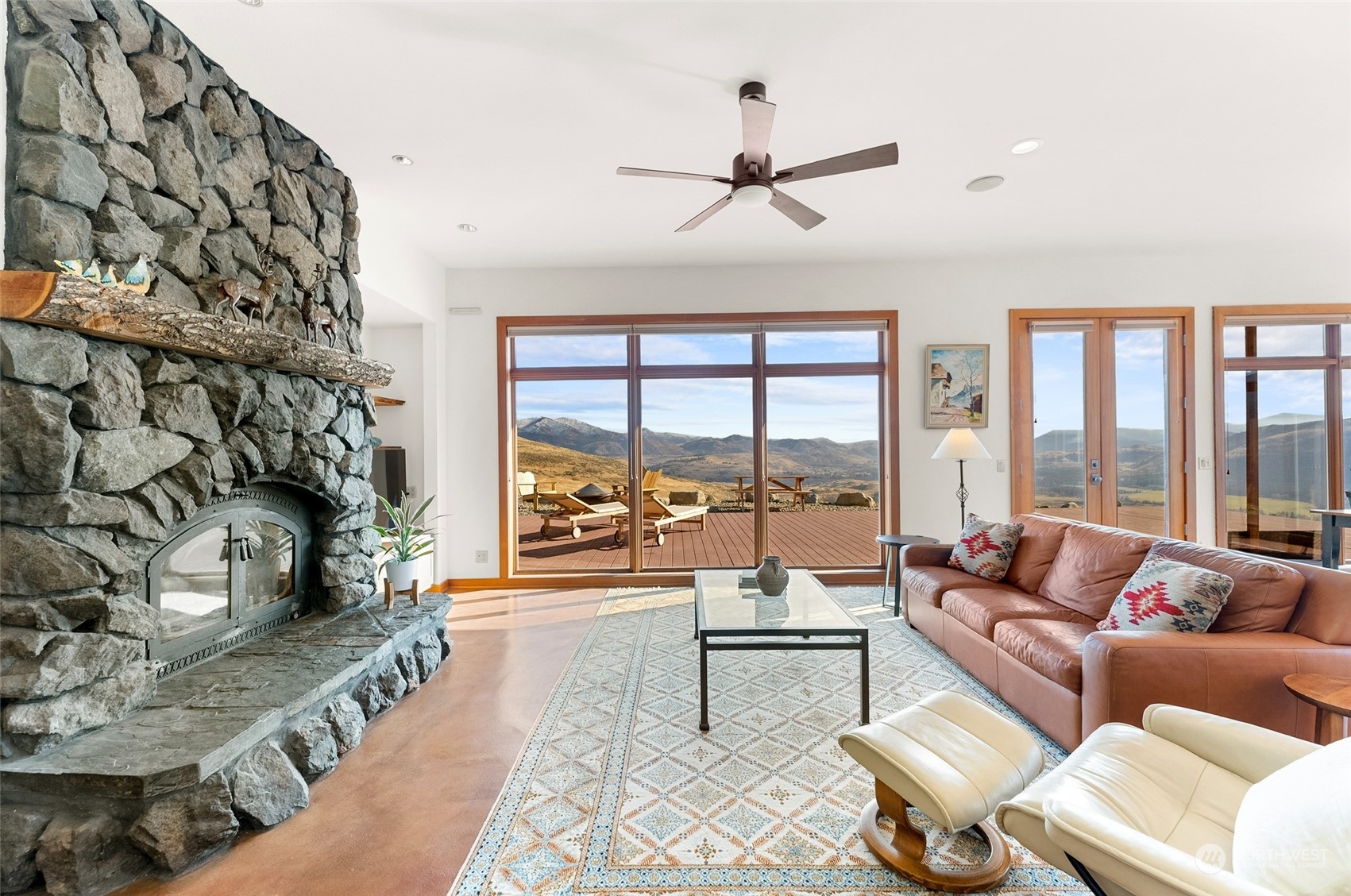 43 Owl Peak Road Winthrop, WA 98862 - Photo 6 of 40 Gallery Image 6
