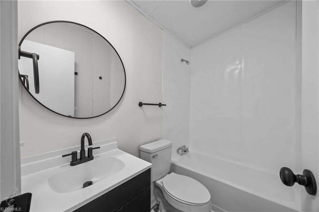 1207 Thayer Road Trinity, NC 27370 - Photo 17 of 36